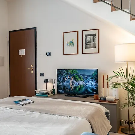 Japo House - Like At Your House Pusiano