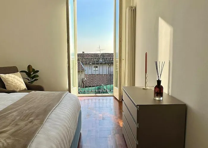 Japo House - Like At Your House * Pusiano